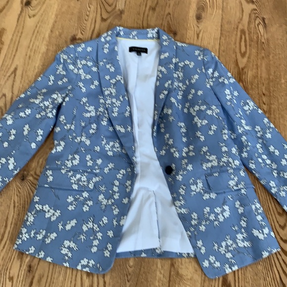 Spring Blazer - Picture 4 of 14